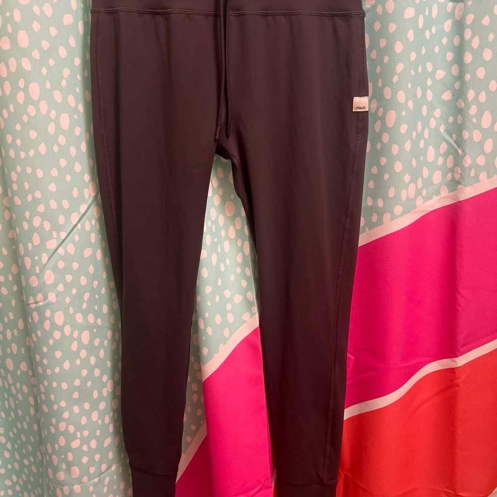 Vuori Burgandy Joggers